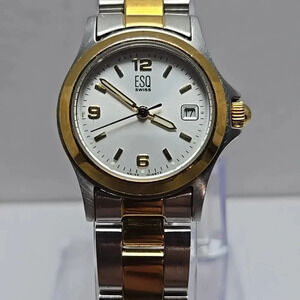 Womens ESQ by Movado E5294 28mm Gold Silver Tone Date Watch New Battery Dainty